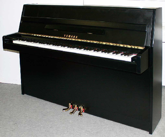 Klavier-Yamaha-M1J-108-schwarz-matt-2817240-1-a